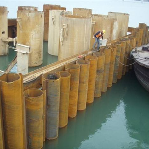 抚顺钢护筒现场安装